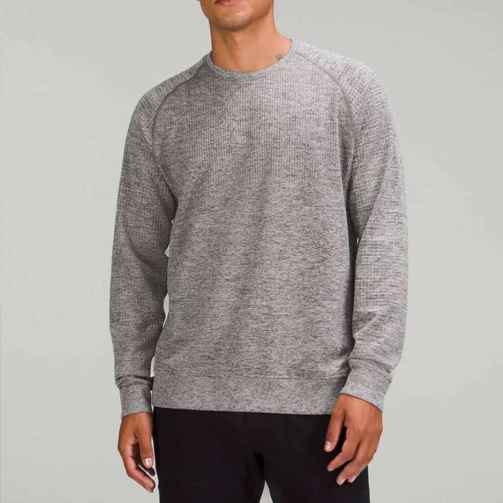 Lululemon Engineered Warmth Long Sleeve Crew -Vapor/GulG /Blk - Size XL -LM3CDES